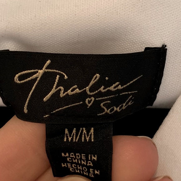 Thalia Sodi Dress - Picture 4 of 5